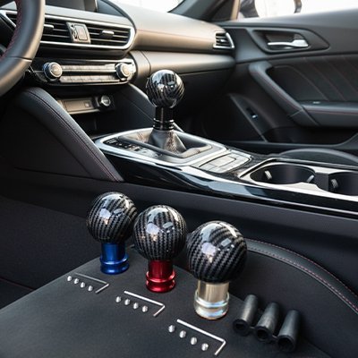 Pommeau levier de vitesse | SportDrive - ROYAUME AUTOMOBILE